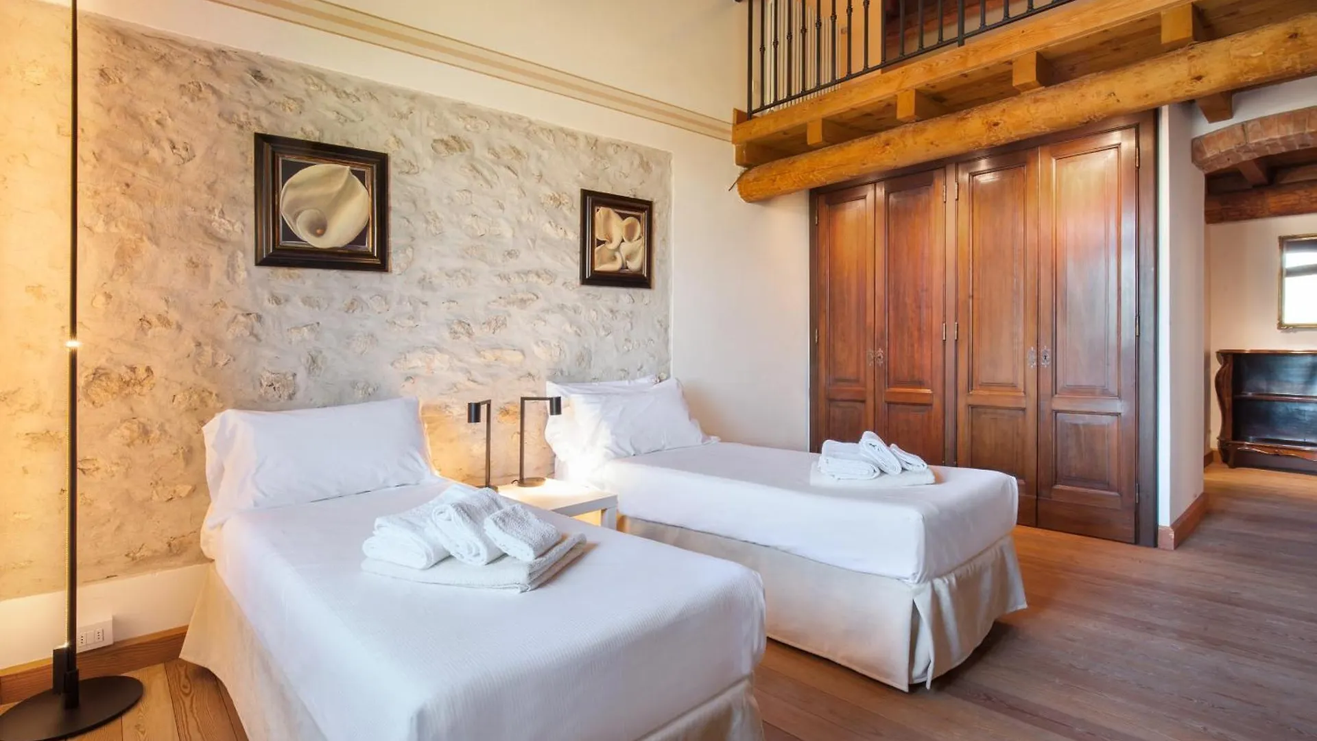 Villa Ca Cantoni With Pool Garda